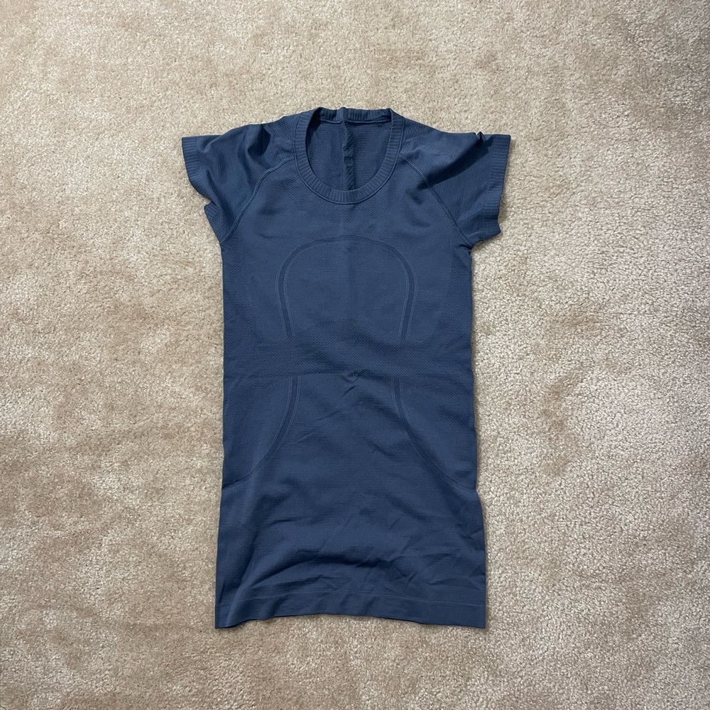 Swiftly Tech Short Sleeve Shirt